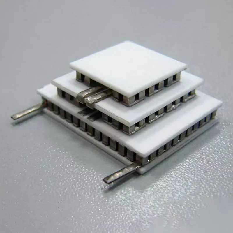 Vier fasen thermo-elektrische koelers Vier fasen thermo-elektrische koelers
