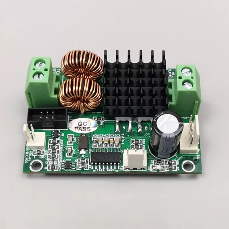 TCB-NC temperatuurregelaar met compact formaat en hoge precisie